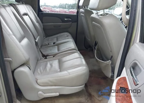 2007 Chevrolet Suburban 1500 Ltz from USA, damaged, VIN 3GNFK16337G278898